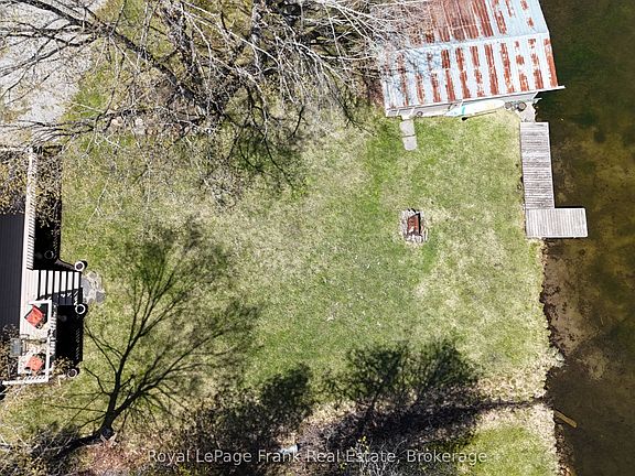 3rd image of 87 Pearce Rd