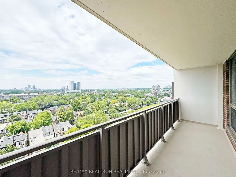666 Spadina Ave #1415 — Photo 12