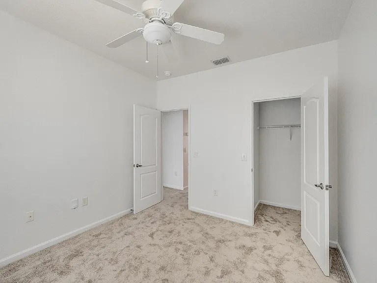 733 Ventura Dr — Photo 28