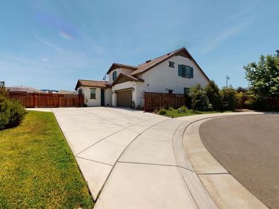 1842 Branson Ct, Lathrop, CA, 95330