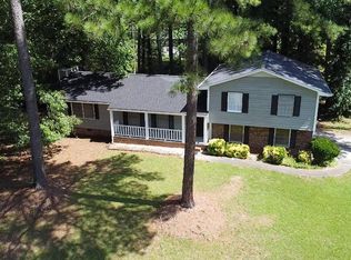6273 Welton Dr, Riverdale, GA 30296