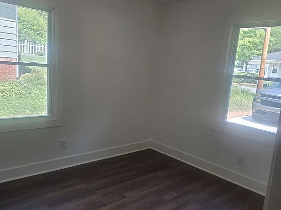 4th image of 617 Gurley St