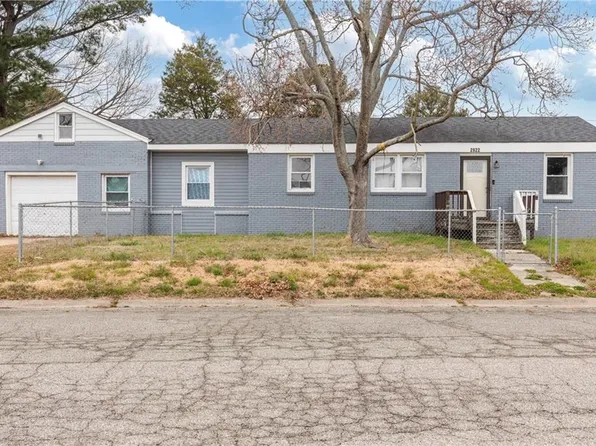 2922 Berkley Ave, Chesapeake, VA 23325