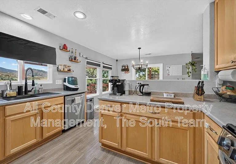 9727 Marmot Ridge Cir — Photo 12