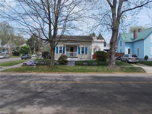 2nd image of 734 4th St