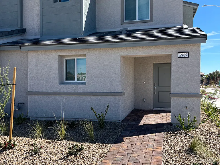 5909 Teeter St — Photo 15
