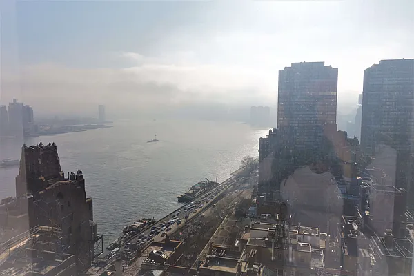 Rented by Perlbinder Realty | media 23