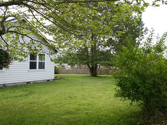 5th image of 535 Alder Ct