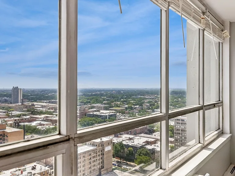 6171 N Sheridan Rd #2404 — Photo 9