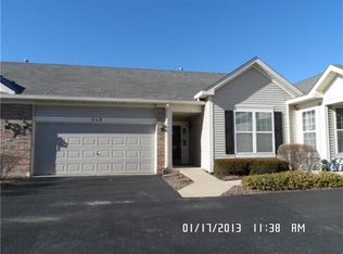 648 S Cadillac Cir, Romeoville, IL 60446