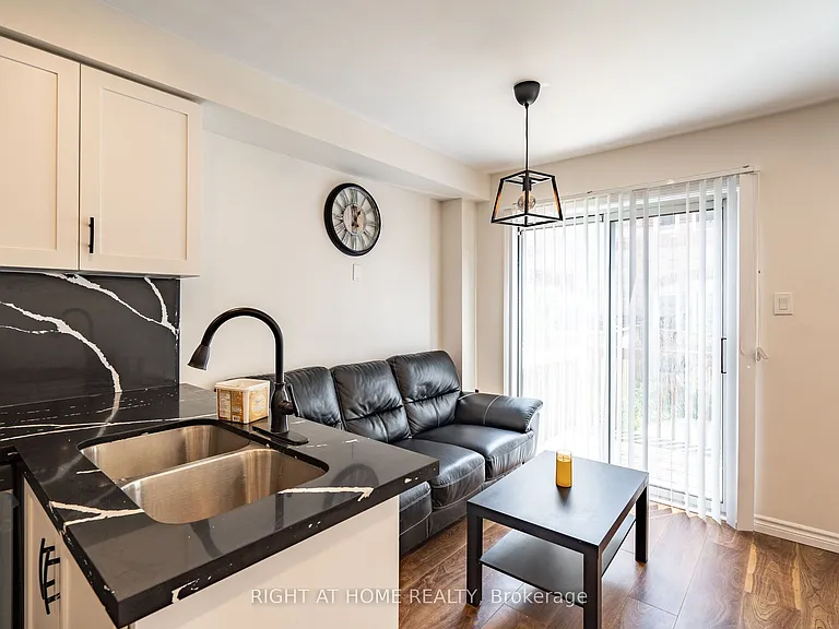 3974 Discovery Ct — Photo 23