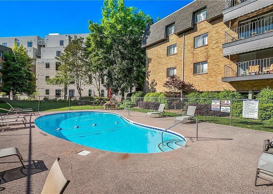Charlotte House Pool!