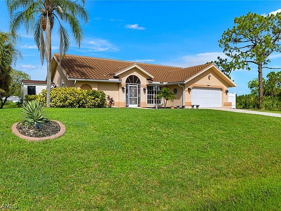 2nd image of 688 Mirror Lakes Ct