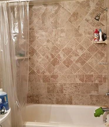 4th image of 6320 Newtown Cir APT B2