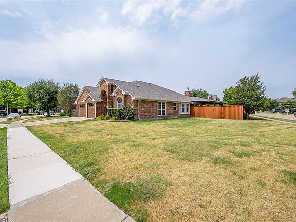 2nd image of 5804 Silver Sage Ln
