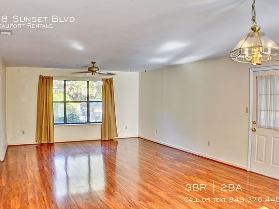 4th image of 38 Sunset Pl
