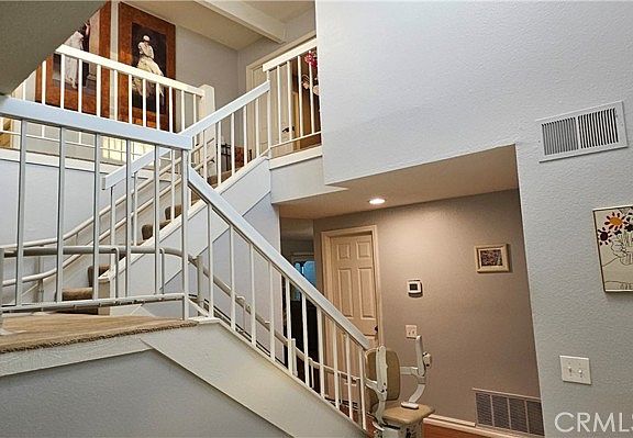 3rd image of 532 S Paseo Carmel