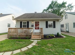 3037 Maeterlinck Ave, Toledo, OH 43614