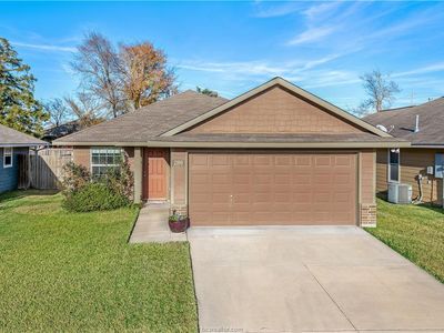 2106 Gateshead Rd, Bryan, TX, 77801