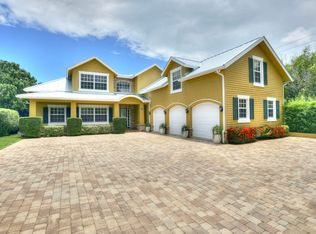 580 Cross Creek Cir, Sebastian, FL 32958