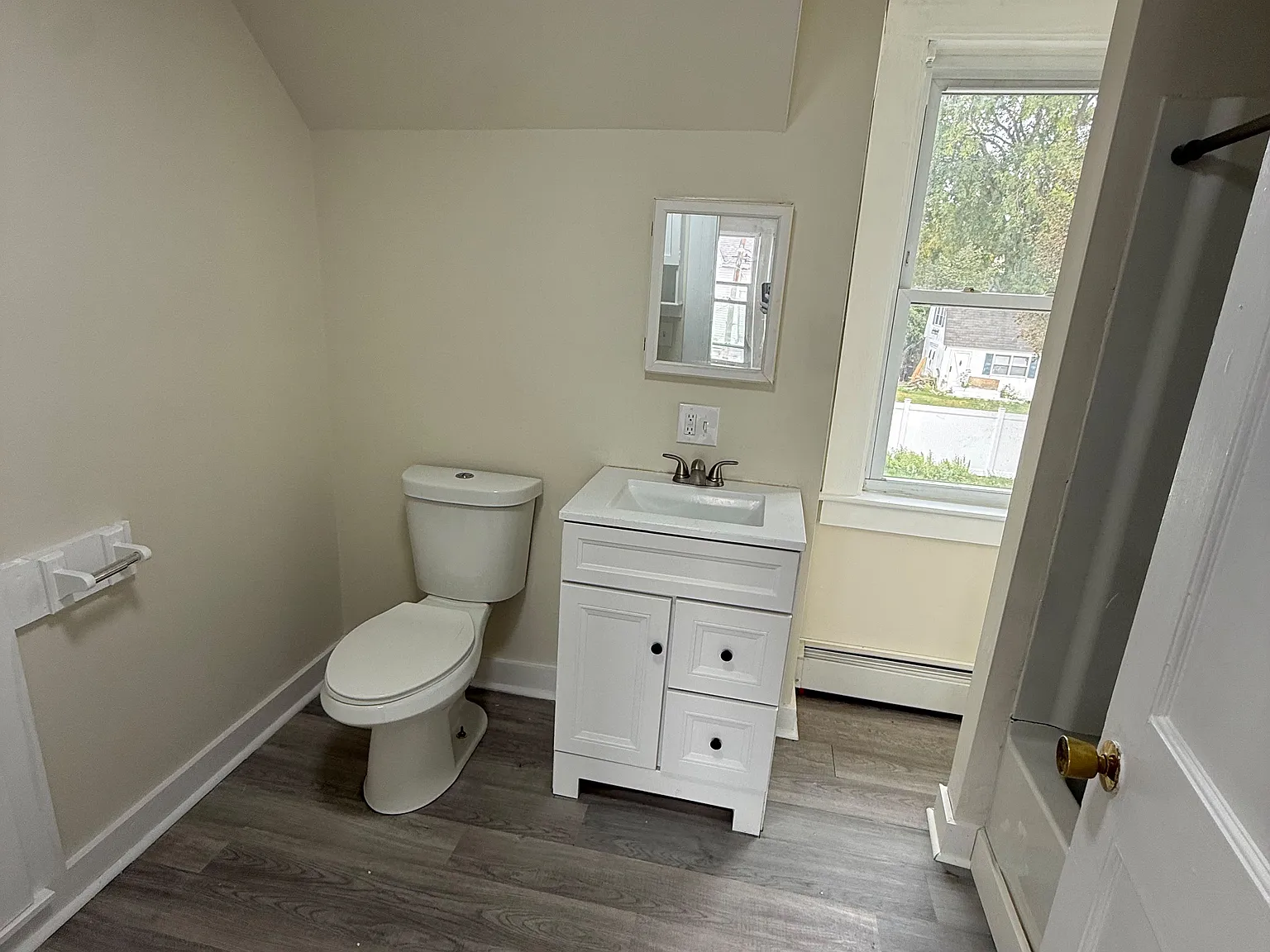 3 bed, $2,500 — Photo 4
