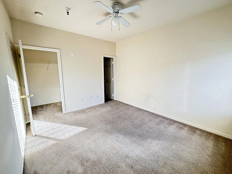 200 Talus Way #424 — Photo 8