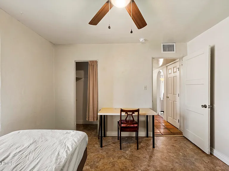 1001 S Roosevelt St — Photo 20