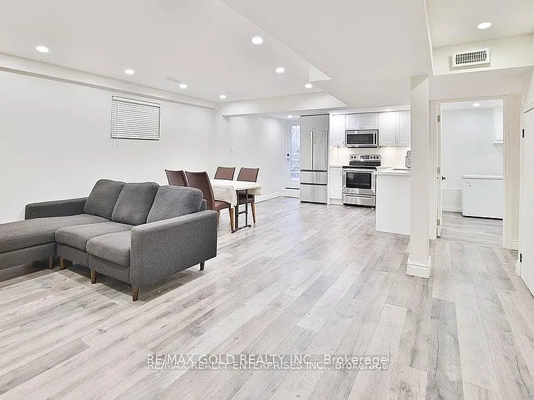 2673 Kingsberry Cres #BASEMENT — Photo 4