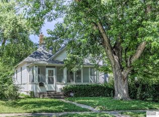 3518 Jones St, Omaha, NE 68105