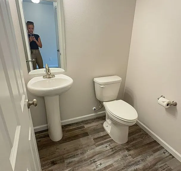 131 Marshall Loop — Photo 11