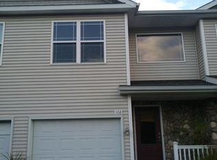 108 Starr Rd, Plainwell, MI 49080