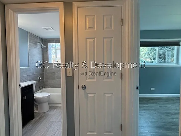342 Wilson Ave #A — Photo 7