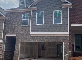 5356 Fox Hill Ln, Oakwood, GA 30566