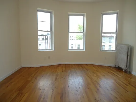 Rented by Hakeem Shahid, LREB | media 5