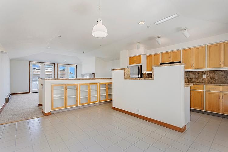 1st image of 1059 Union St APT L