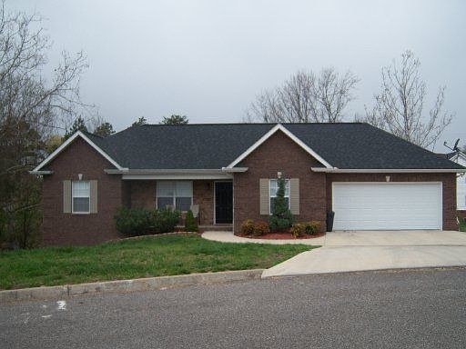3rd image of 1100 Spruce Hollow Ln
