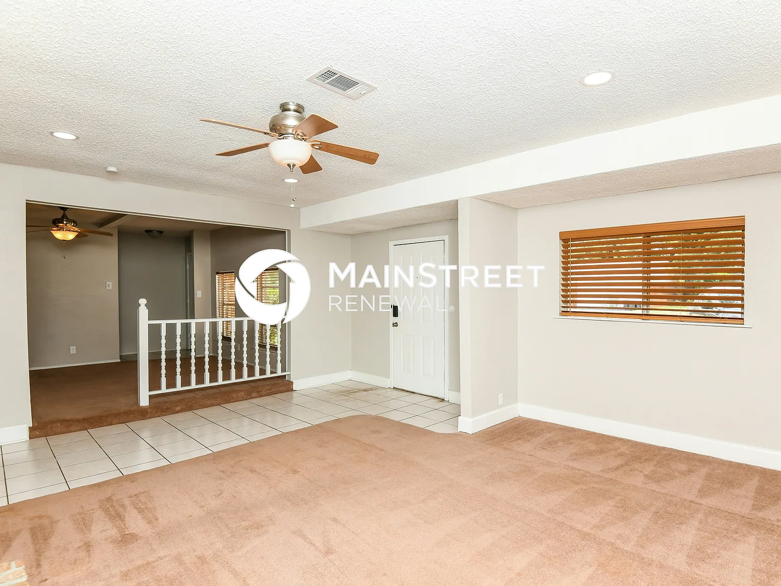 1034 Meadowbrook Drive — Photo 2