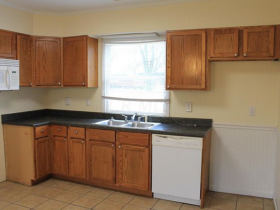 4th image of 523 Linda Mel Dr