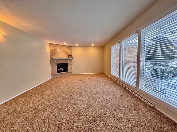 5th image of 8 Lynwood Dr