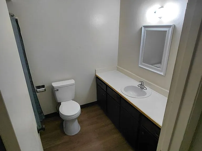Prairie Sun Apartments — Photo 27