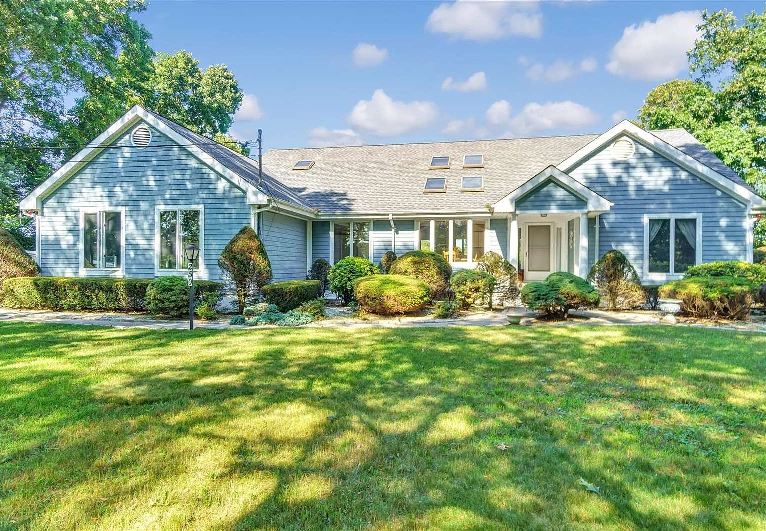 250 Peconic Bay Boulevard, Riverhead, NY 11901 MLS 3565420 Zillow