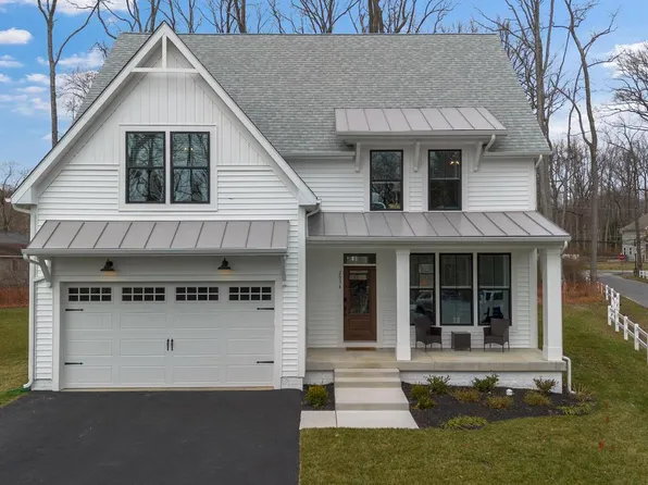 2036 William Ave, Essex, MD 21221