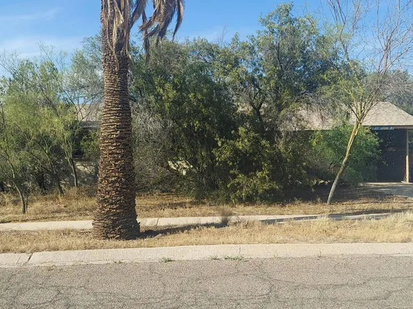 6329 E Eli Dr, Tucson, AZ 85710