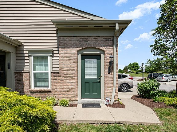 2nd image of 2357 Twelve Oaks Dr #303