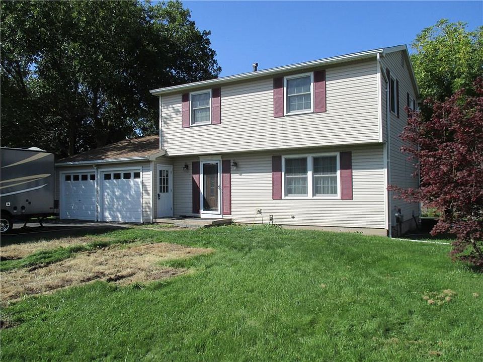 1st image of 133 Gary Dr