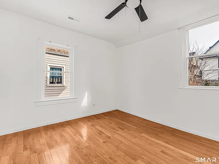 1504 Iranistan Ave — Photo 18