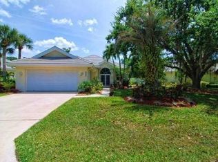 5006 SE Heartleaf Ter, Hobe Sound, FL 33455