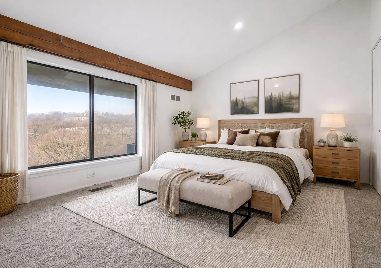 Village in the Park Apartments — Photo 4