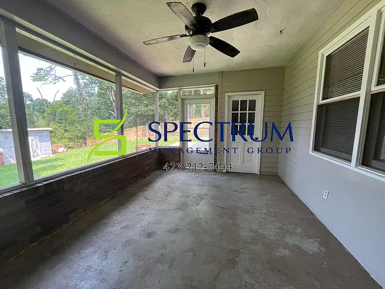 723 White Oak Cir — Photo 11