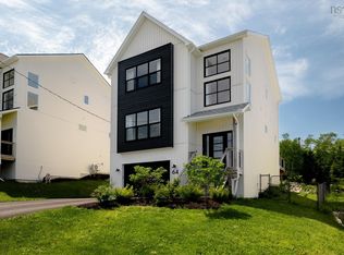 64 Angler Dr, Halifax, NS B3R 0C8